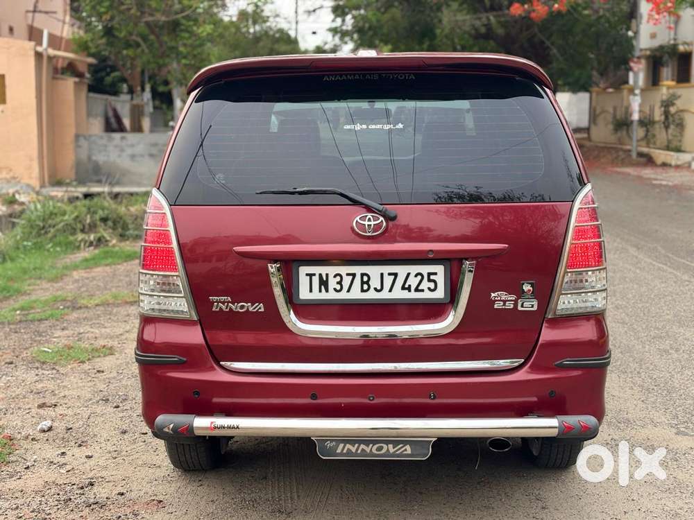 Toyota Innova 2.5 G (diesel) 8 Seater, 2010, Diesel