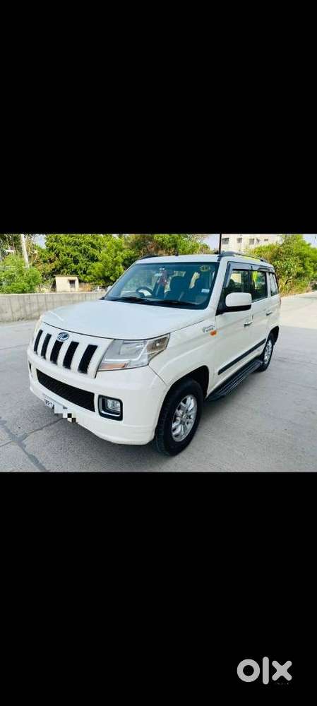 Mahindra Tuv 300 Mhawk100 T8 Amt, 2016, Diesel
