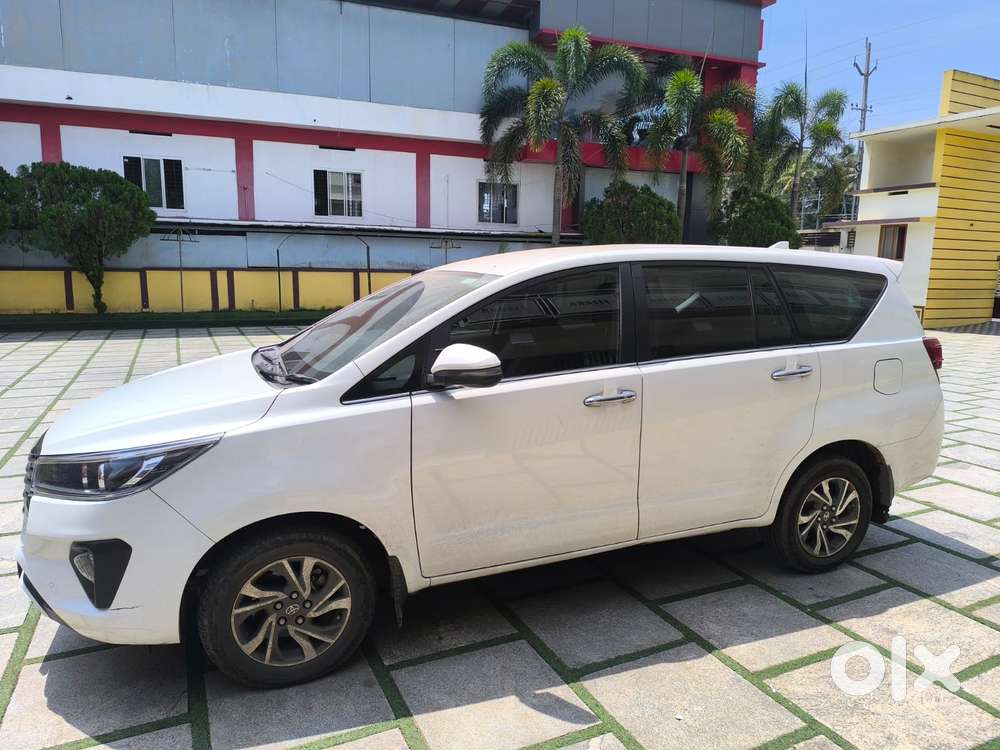 Toyota Innova Crysta 2.4 V, 2022, Diesel