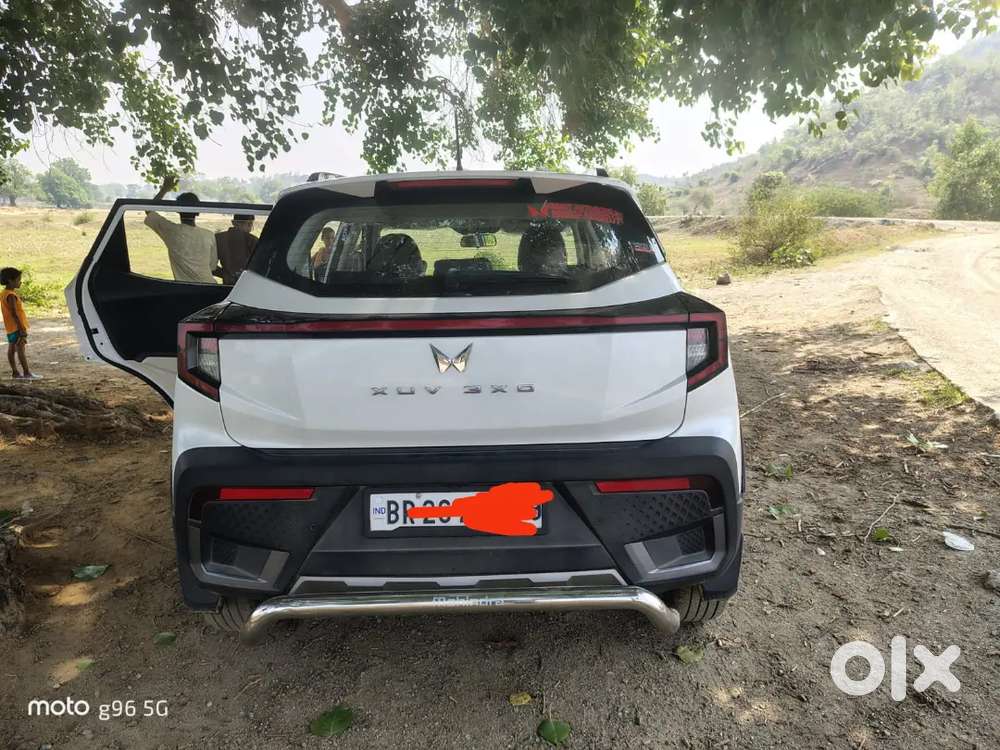Mahindra Xuv 3xo Petrol Good Condition