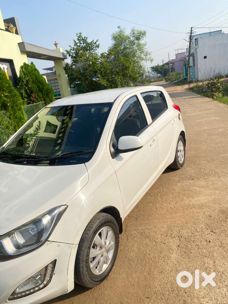 Hyundai I20 Sportz 2014