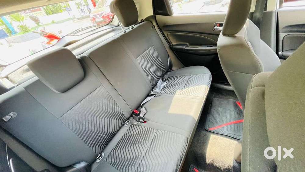 Maruti Suzuki Swift 2018 Amt Zxi, 2021, Petrol