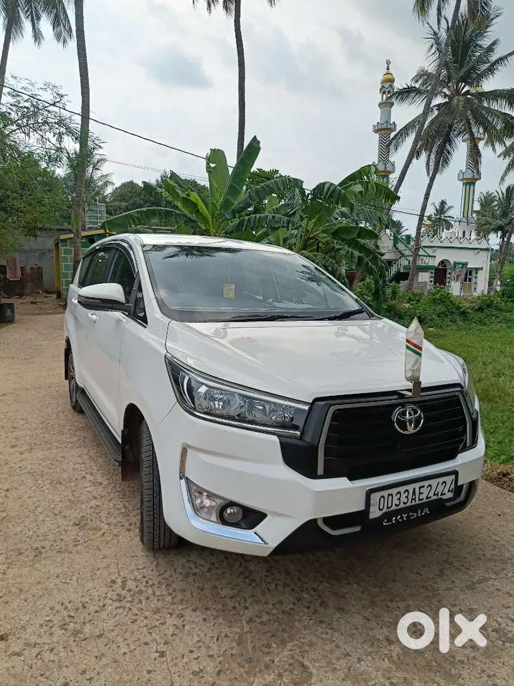Toyota Innova Crysta 2022 Diesel 52000 Km Driven