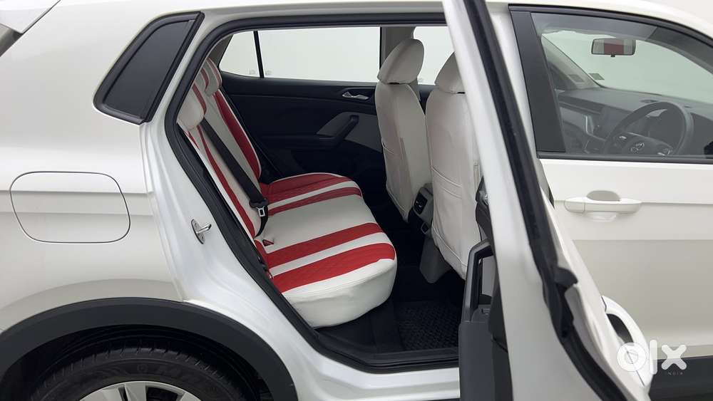 Skoda Kushaq Ambition 1.0l Tsi Mt, 2023, Petrol