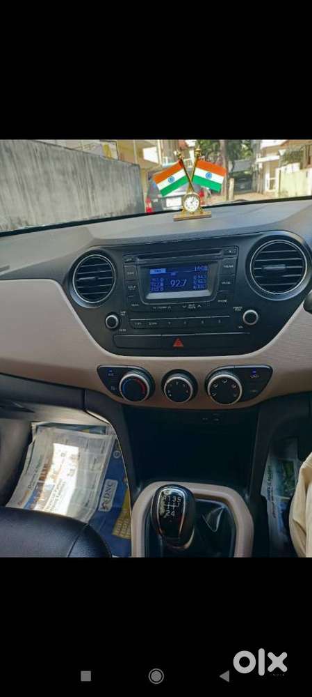 Hyundai Grand I10 1.2 Crdi Sportz, 2015, Diesel