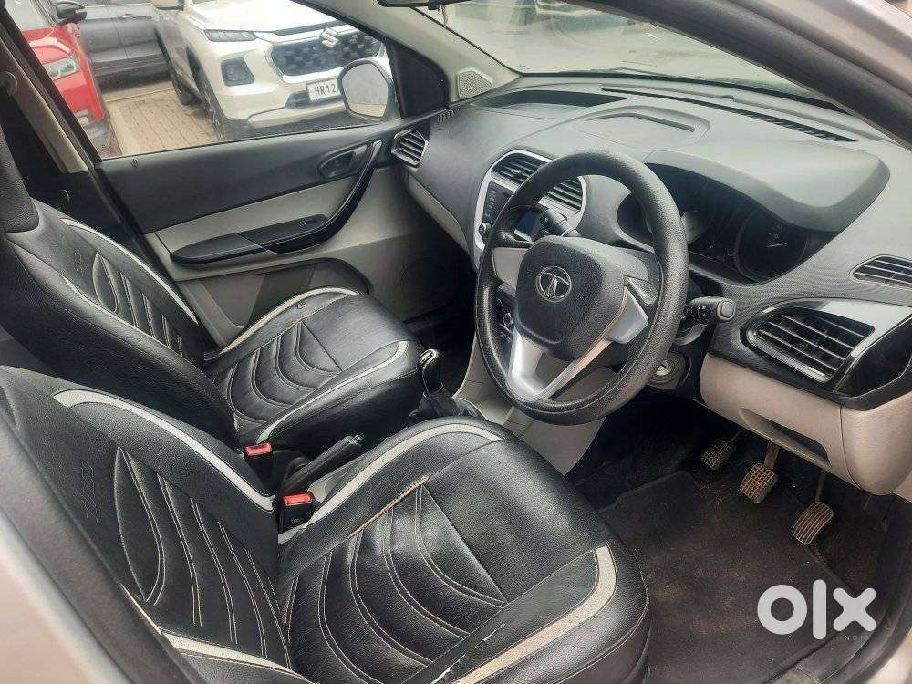 Tata Tiago 1.2 Revotron Xt Option, 2017, Petrol