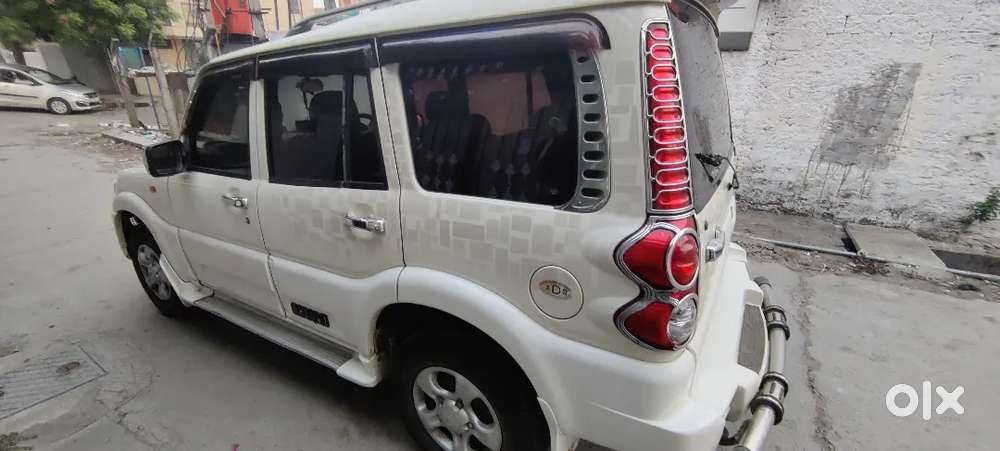 Mahindra Scorpio Car