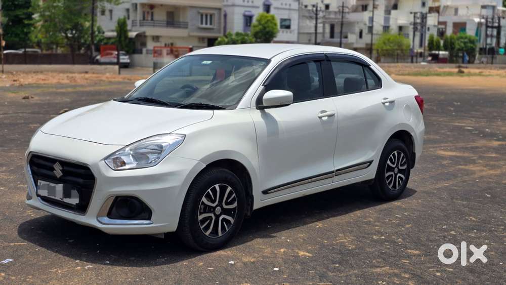 Maruti Suzuki Dzire 1.2 Vxi, 2022, Petrol