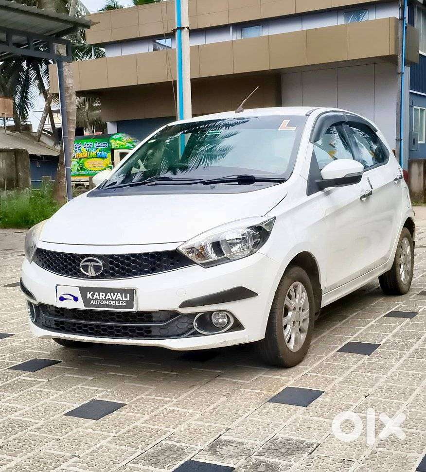 Tata Tiago 1.2 Revotron Xza, 2018, Petrol