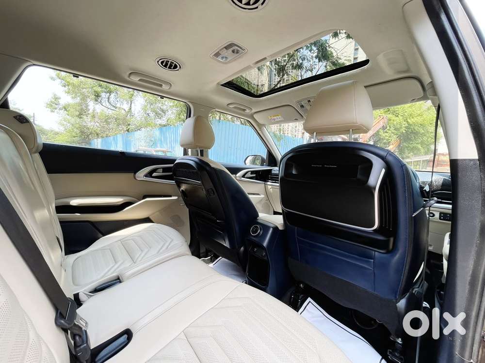 Kia Carens 1.5 Luxury Plus Turbo 7 Str, 2023, Petrol