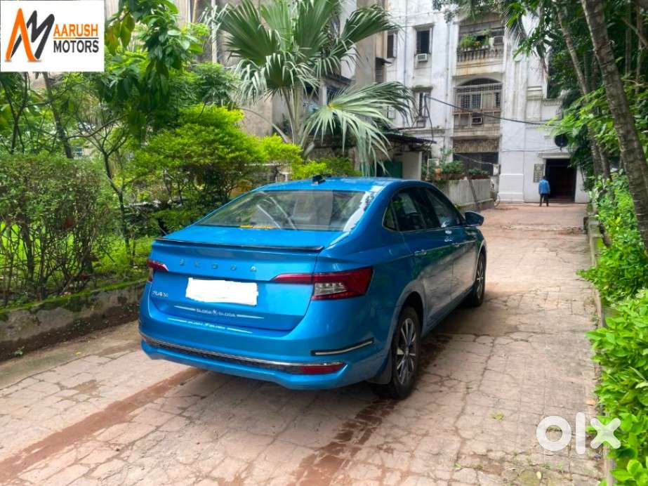 Skoda Slavia Style 1.0l Tsi Mt, 2023, Petrol