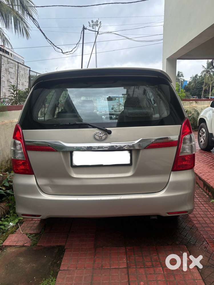 Toyota Innova For Rent