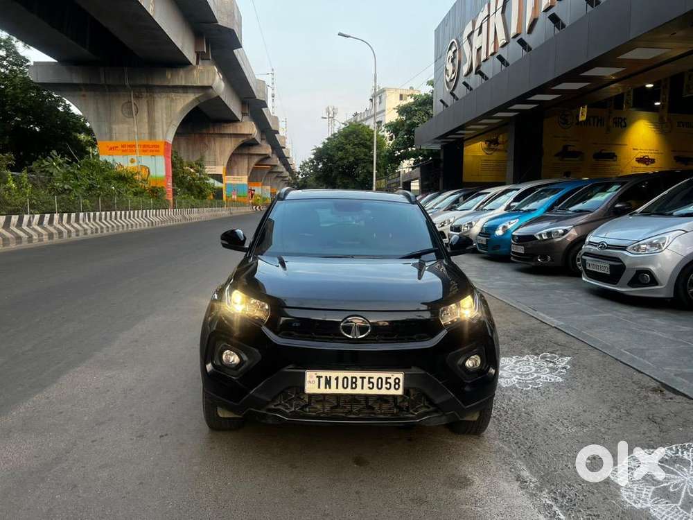 Tata Nexon Automatic/ventilated Seats/ All New  2023