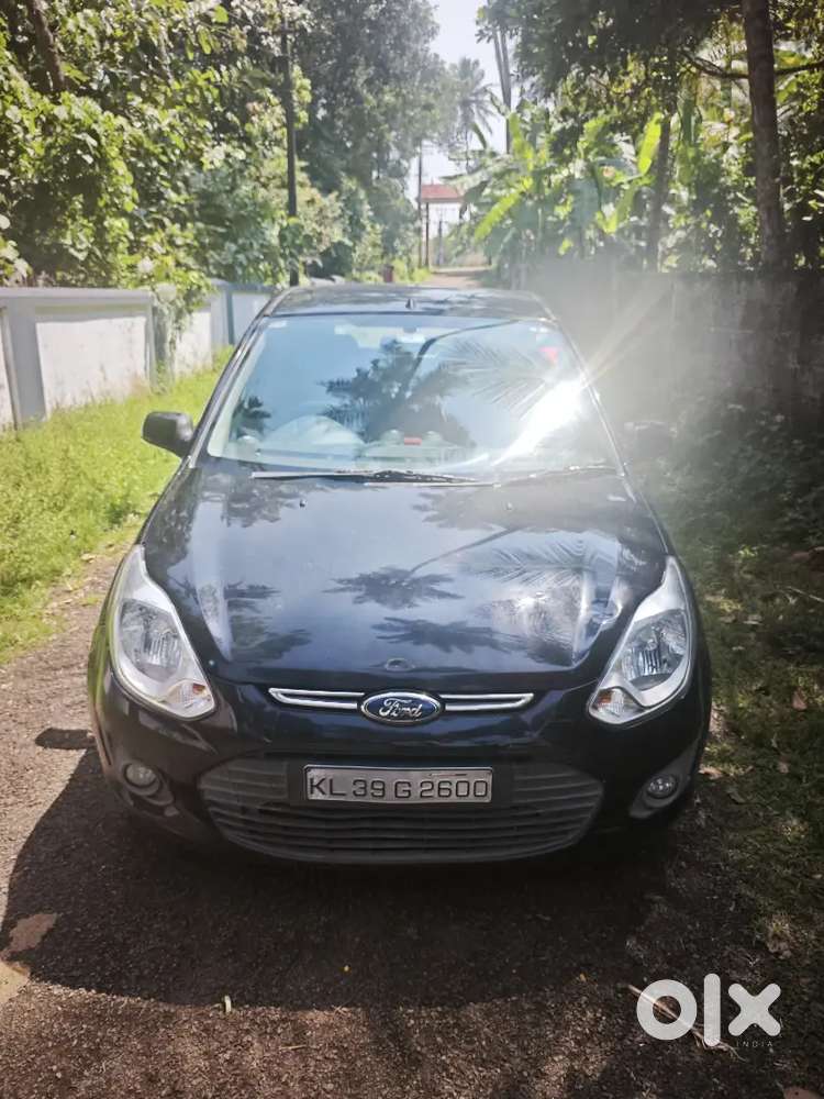 Ford Figo Titanium Plus 2014