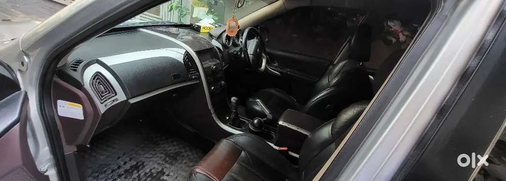 Xuv 500 Full Condition Gadi Hai, Full Original कम चली हुई,