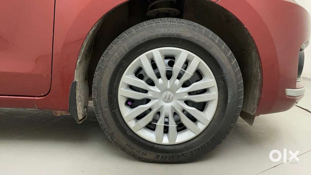 Maruti Suzuki Dzire 1.2 Vxi Amt, 2017, Petrol