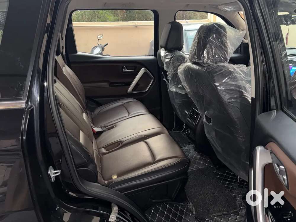 Scorpio N Z8 S Diesel Only 18 Months Old
