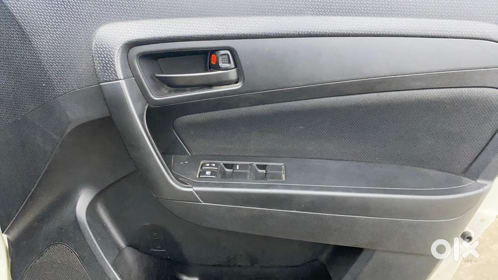 Maruti Suzuki Vitara Brezza 1.5 Vxi, 2020, Petrol