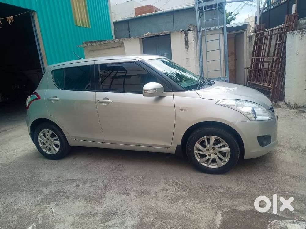 Maruti Suzuki Swift Zxi, 2013, Petrol