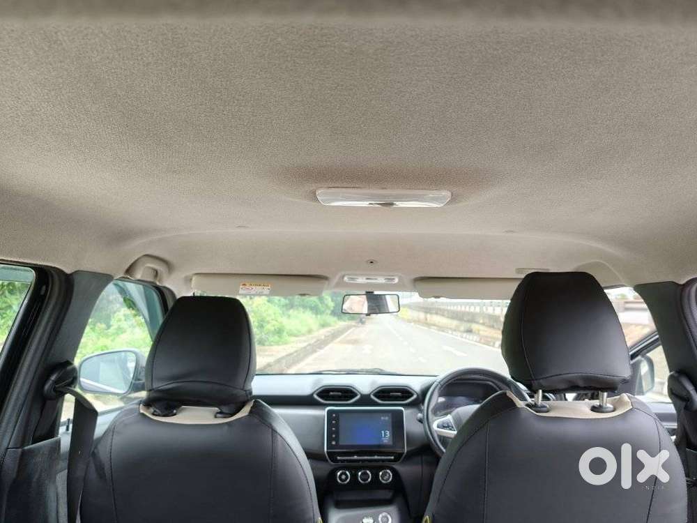 Nissan Magnite 1.0 Xv Premium, 2021, Petrol