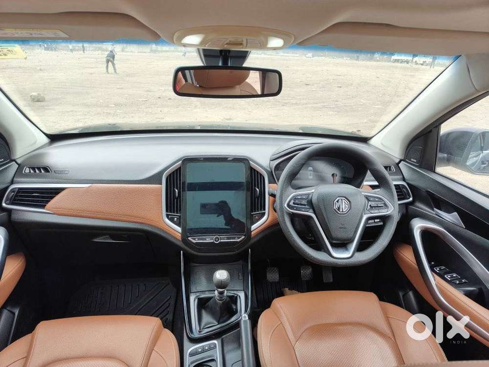 Mg Hector Plus Sharp Pro 2.0 Turbo Diesel 6 Str Dual Tone, 2022, Die..