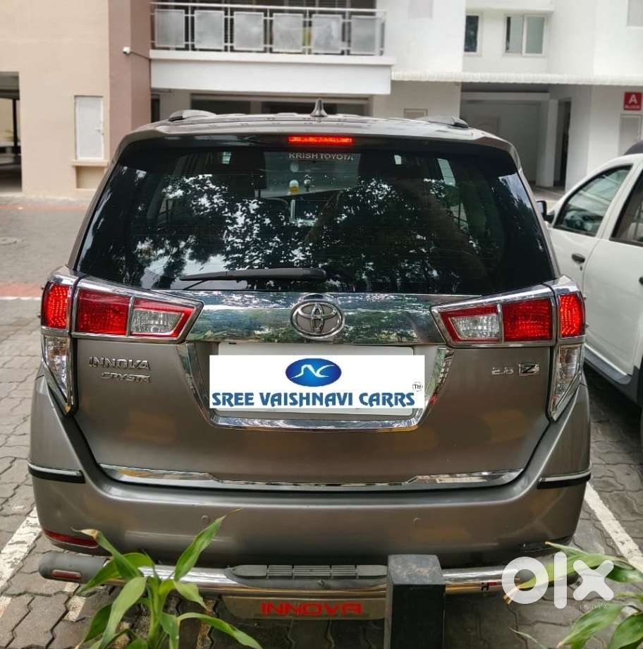 Toyota Innova Crysta 2.8z Automatic, 2017, Diesel
