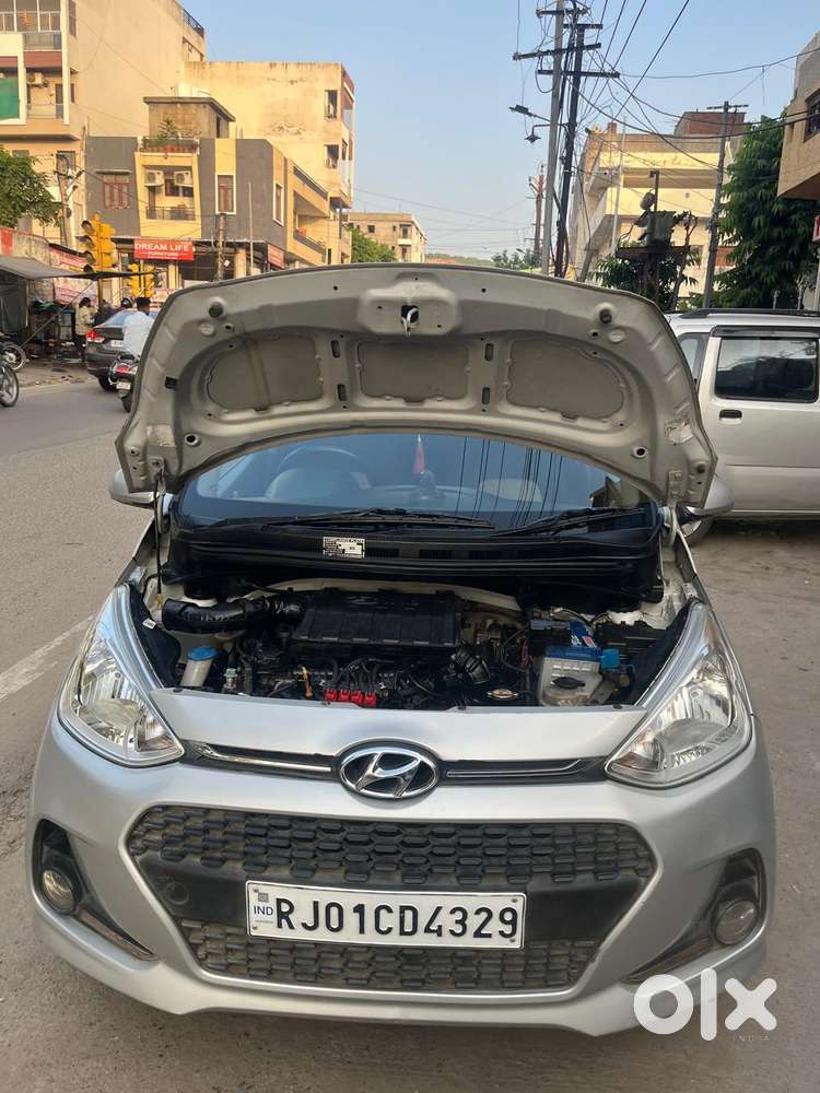 Hyundai Grand I10 Sportz Dual Tone 1.2 Crdi, 2018, Cng & Hybrids