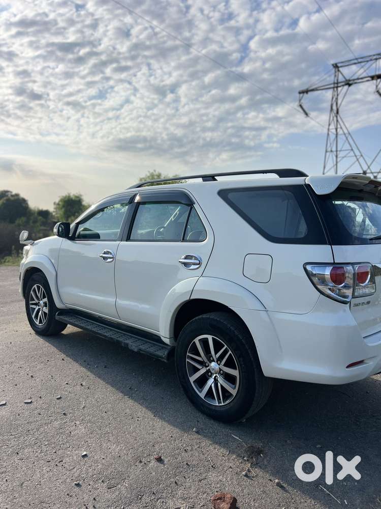Toyota Fortuner 3.0 4x2 Automatic, 2015, Diesel