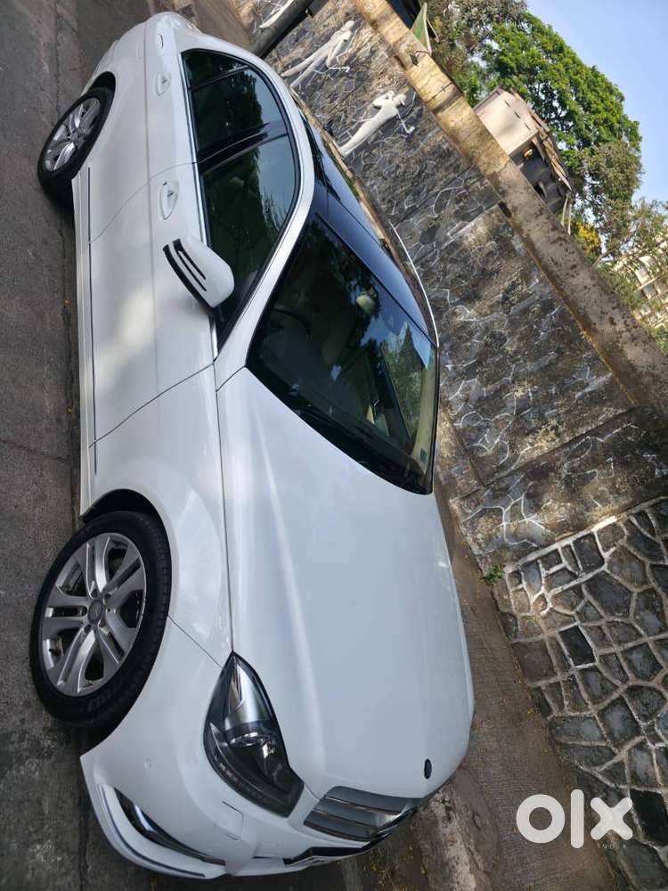 Mercedes-benz C-class C200 Petrol Automatic Excellent Condition