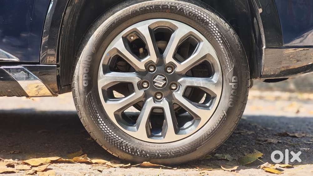 Maruti Suzuki Grand Vitara 1.5 Alpha Plus Intelligent Hybrid Ecvt, 2..