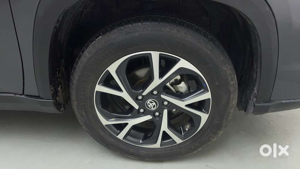 Toyota Urban Cruiser Hyryder 1.5 V Hybrid, 2025, Cng & Hybrids