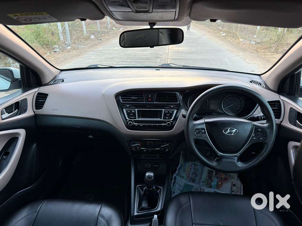 Hyundai I20 Petrol Cvt Magna Executive, 2017, Petrol