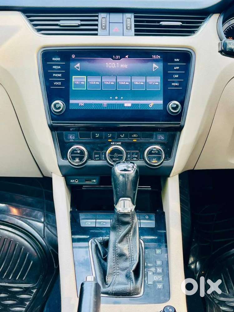 Skoda Octavia 1.8 Tsi At L K, 2018, Petrol