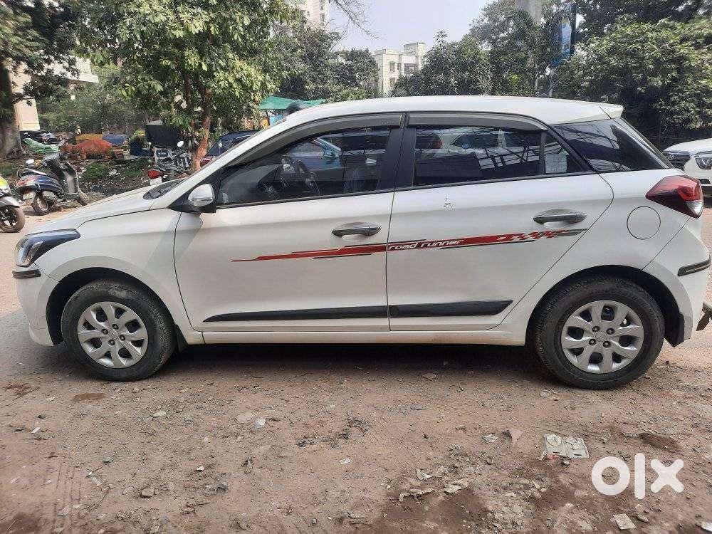 Hyundai Elite I20 Sportz (o) 1.2, 2017, Petrol