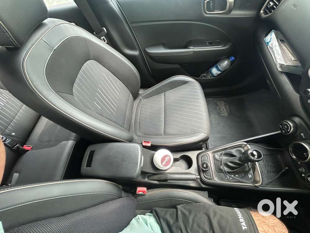 Less Driven Hyundai Venue 2024 Petrol