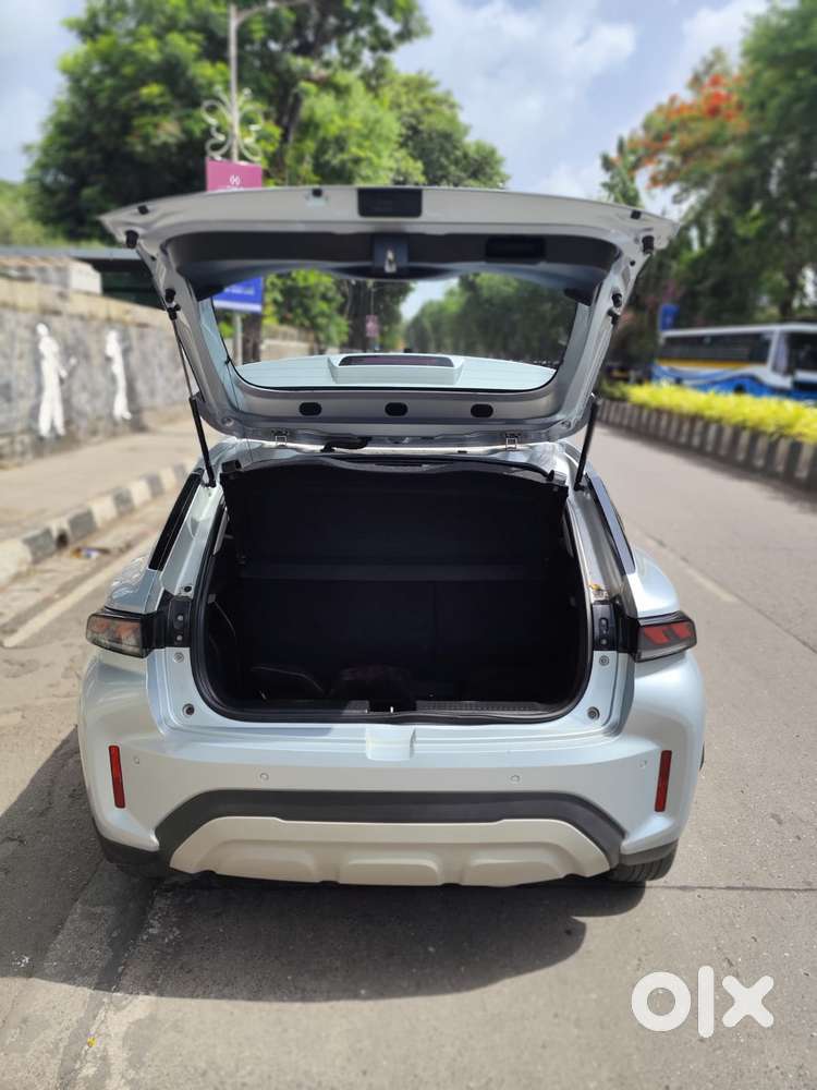 Maruti Suzuki Fronx Delta Plus 1.2 Ags, 2023, Petrol