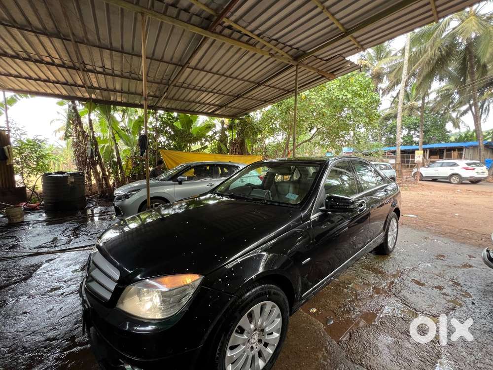 Less Driven C200 Mercedes