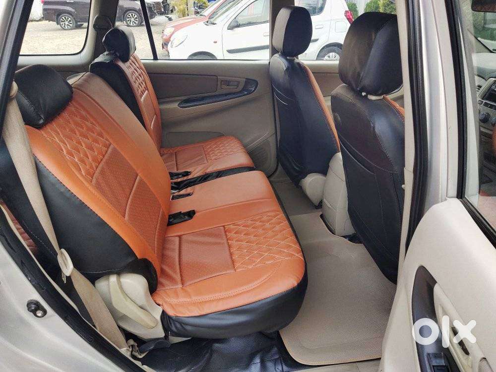 Toyota Innova 2.5 G (diesel) 8 Seater, 2013, Diesel