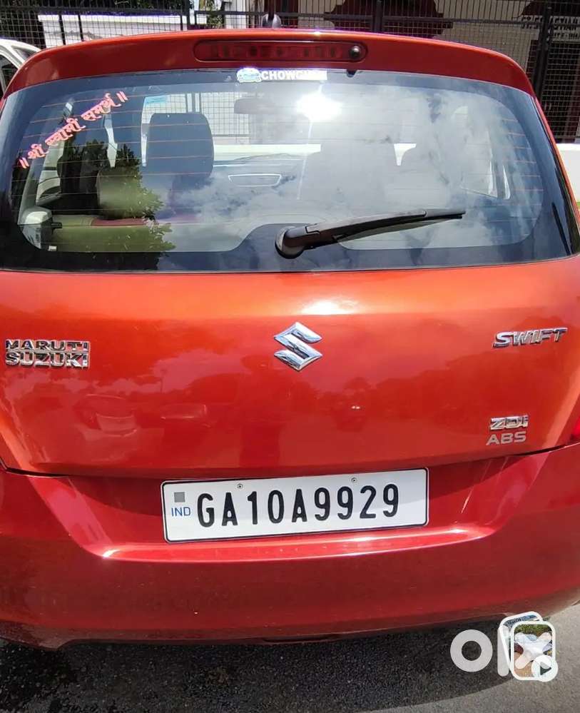 Maruti Swift Zdi Diesel 2012 September Top Model 1st Owner.