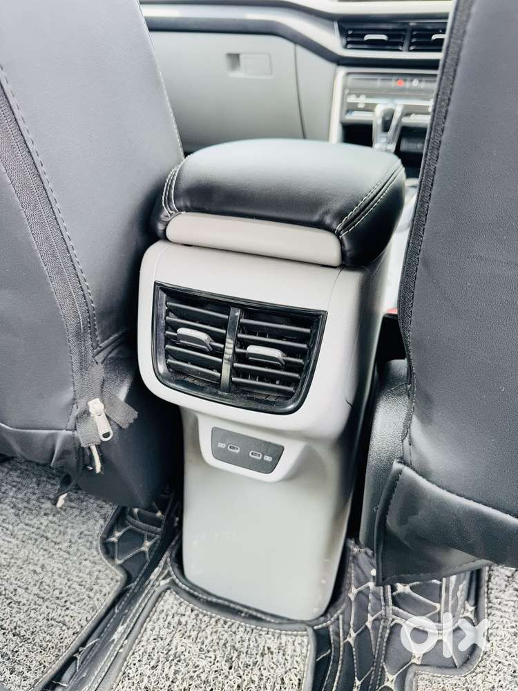 Skoda Kushaq 1.0 Tsi Ambition At, 2022, Petrol