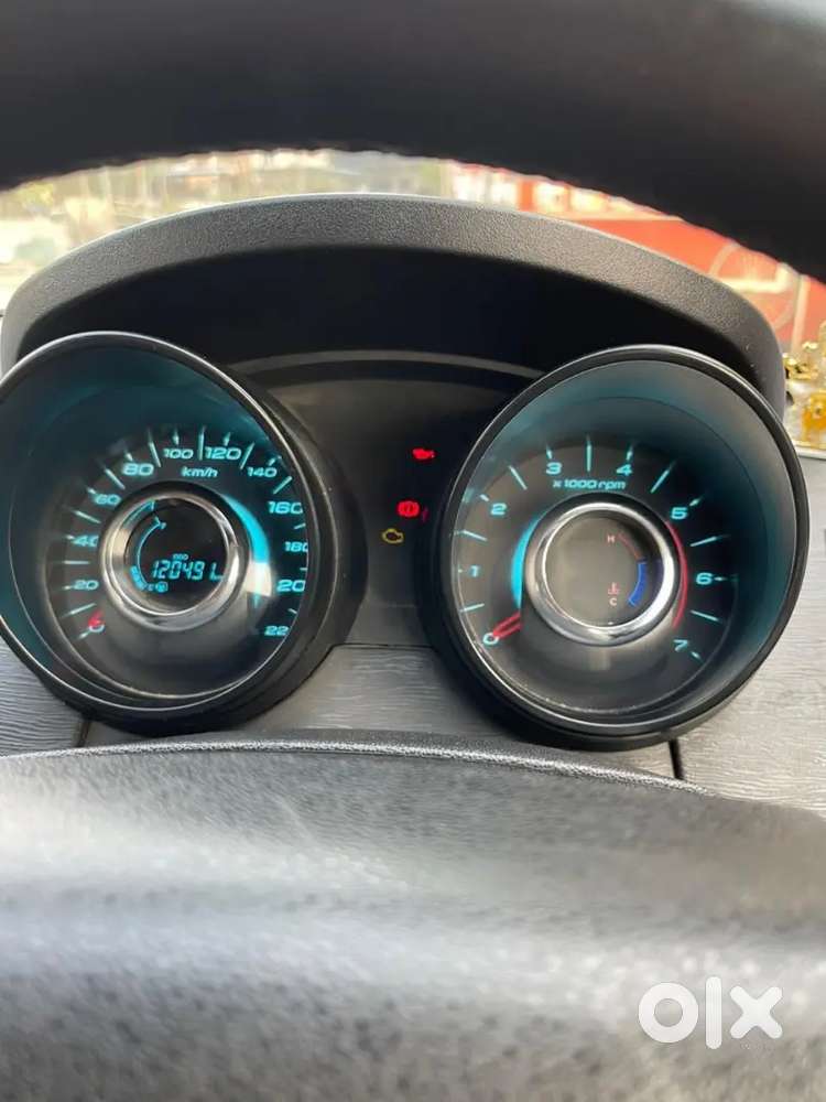 Mahindra Xuv500 2017 Diesel 130000 Km Driven