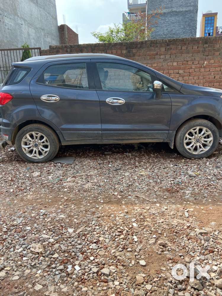 Ford Ecosport Petrol 2014 Year
