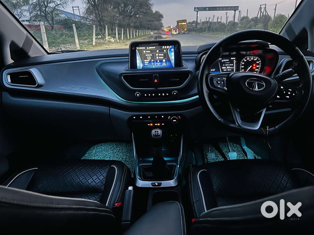 Tata Altroz 1.2 Xz (o), 2020, Petrol