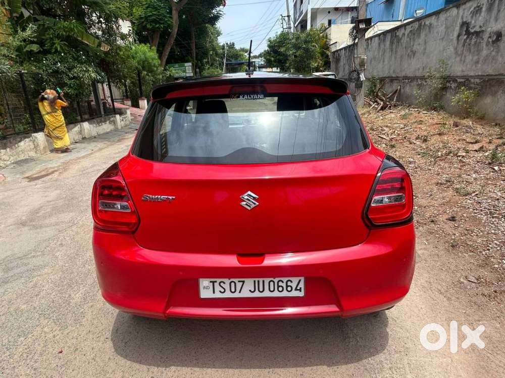 Maruti Suzuki Swift Vxi + Manual, 2023, Petrol
