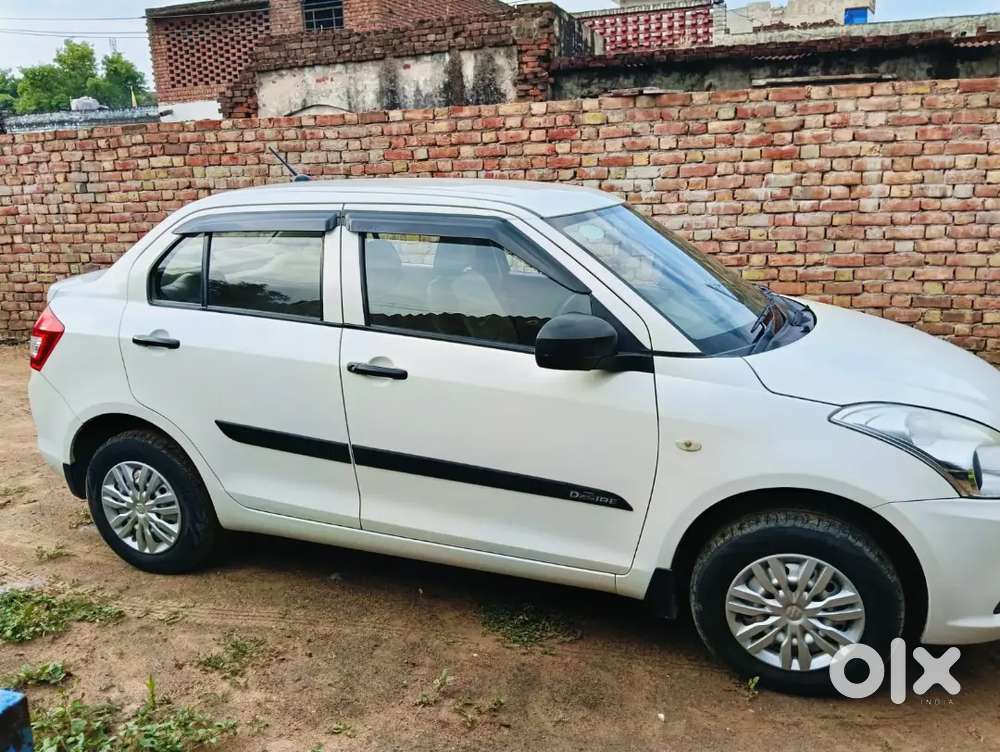 Maruti Suzuki Dzire 2022 Cng & Hybrids 61225 Km Driven