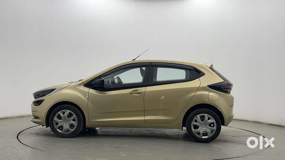 Tata Altroz 1.2 Xm Plus, 2021, Petrol