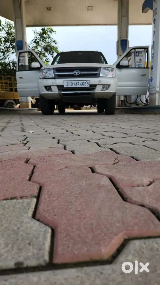 Tata Safari 2012 Diesel 43000 Km Driven