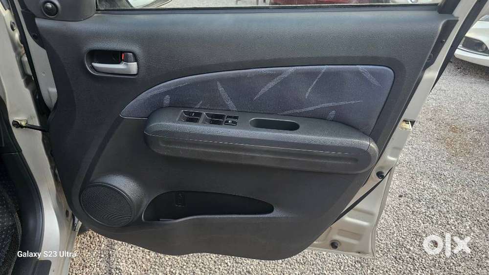 Maruti Suzuki Ritz Vxi (abs) Bs Iv, 2012, Petrol