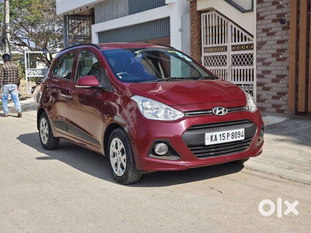 Hyundai Grand I10 2013-2016 Crdi Sportz, 2015, Petrol