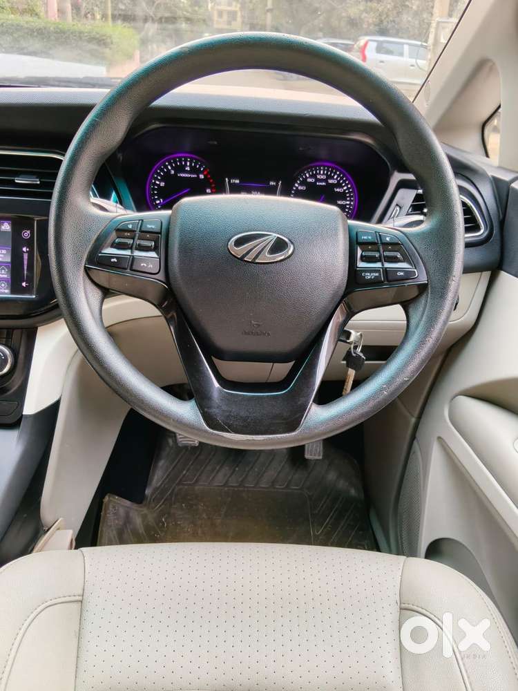 Mahindra Marazzo M8, 2018, Diesel